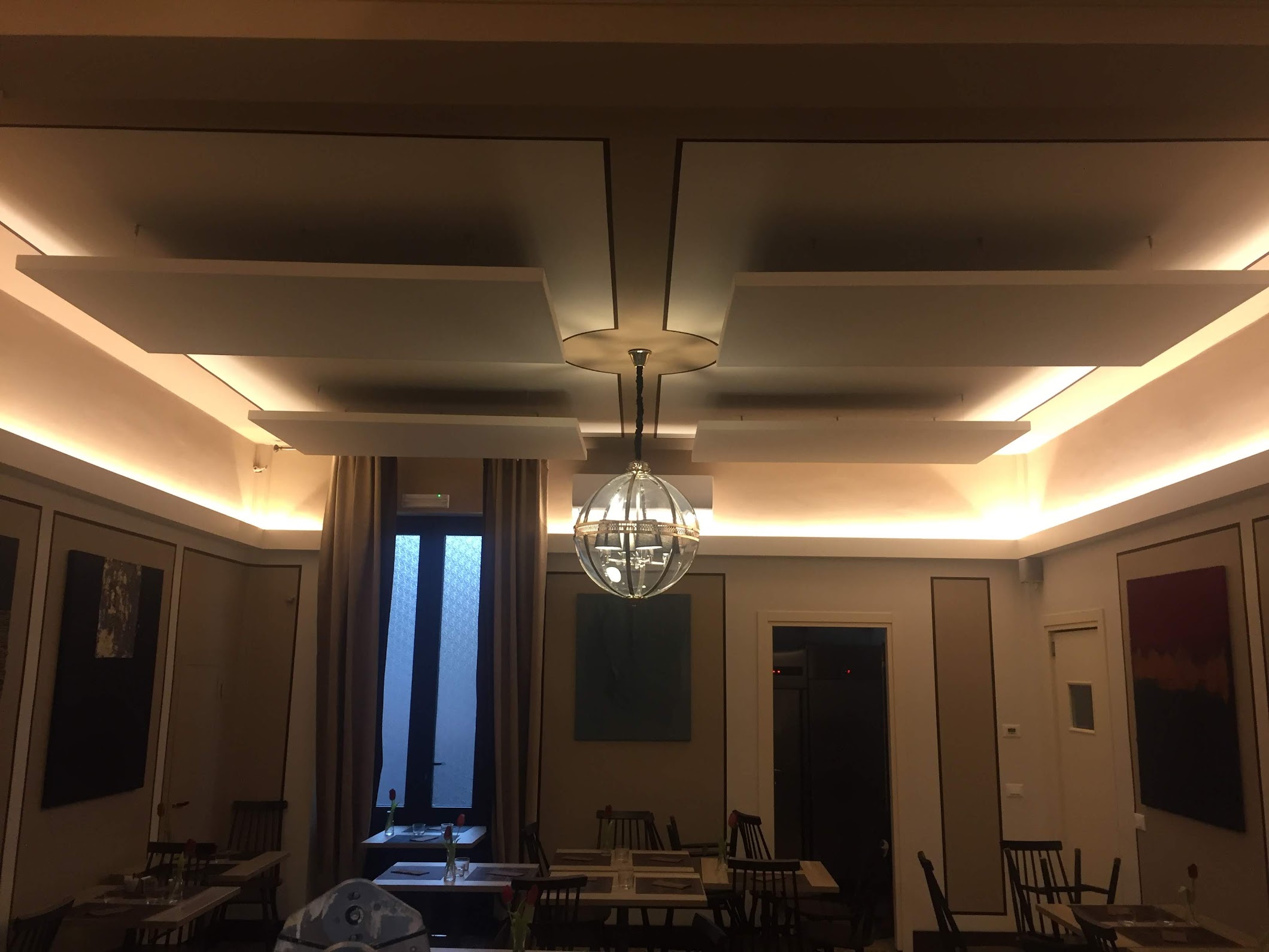 Installazione Pannelli fonoassorbenti su soffitti a Novara, Como, Piemonte e Lombardia Installazione Pannelli fonoassorbenti su soffitti a Novara, Como, Piemonte e Lombardia